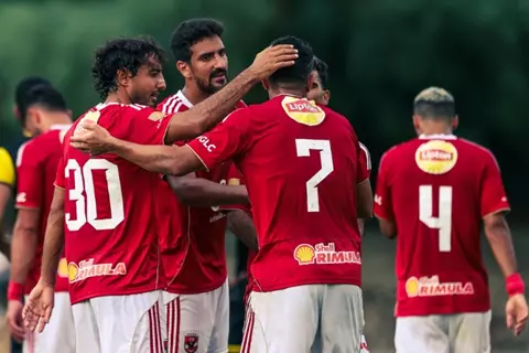 بنشرقي والشناوي من بينهم.. مصدر لـ"يلا كورة": الأهلي يطمئن على حالة 5 لاعبين